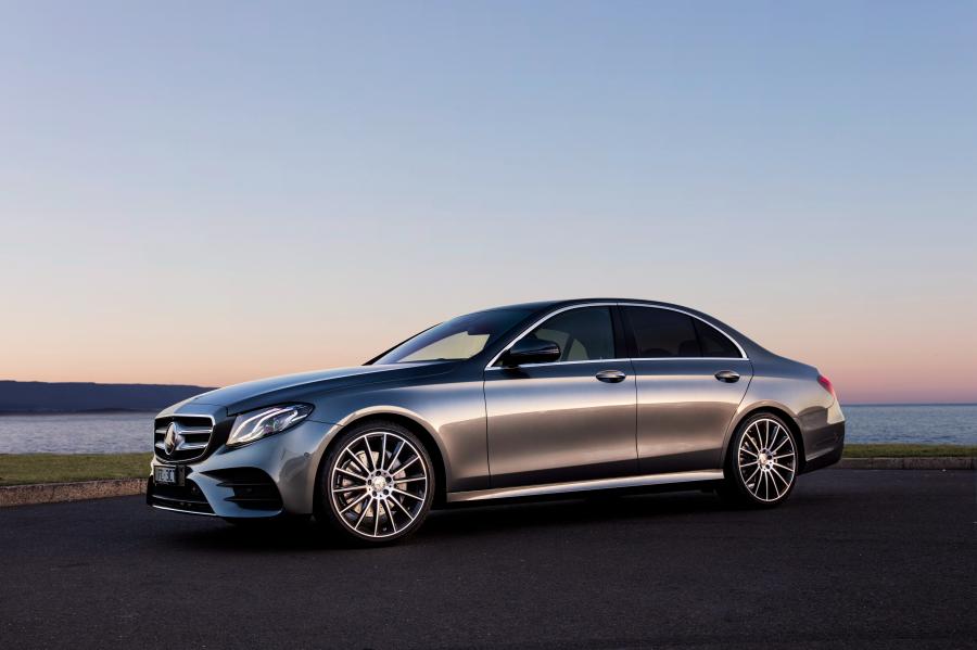  Mercedes-Benz E220 d AMG Line 2016 года  (AU) (фото 8 из 19)